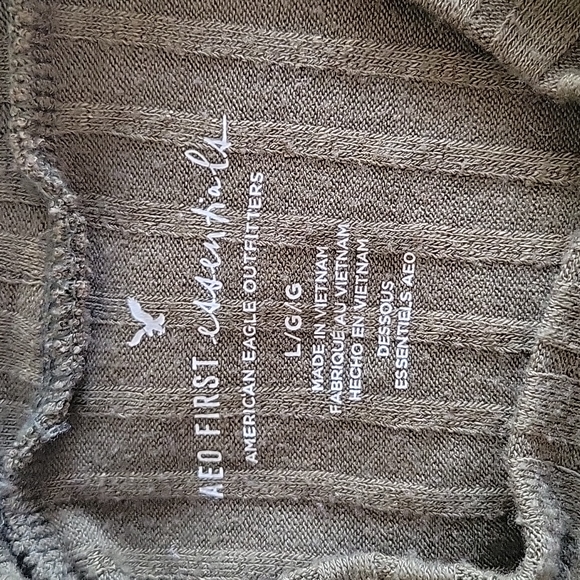 AEO First Essentials Olive Ribbed Tank - Picture 3 of 5